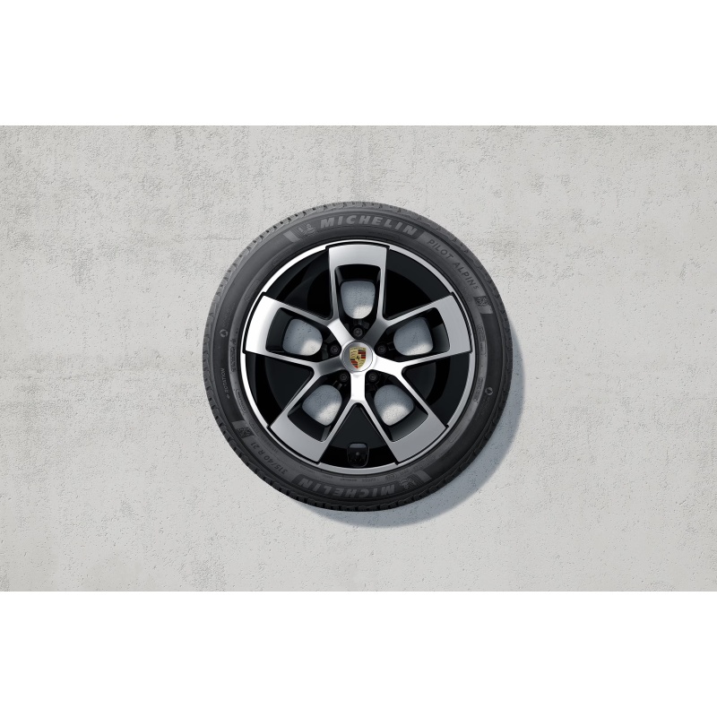 TALVERATTAD 21" CAY E4 TURBO AERO MUST lamell Michelin Pilot Alpin 5 275/45 R21, 315/40 R21