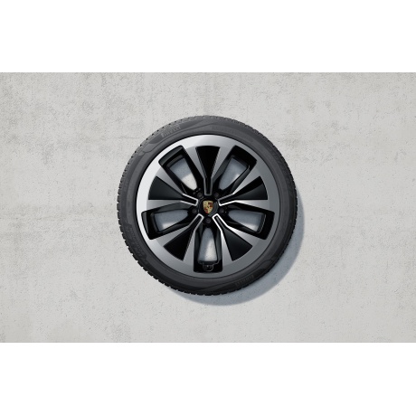 TALVERATTAD 22" CAY E4 SPORT EDITION AERO MUST/HÕBE lamell Pirelli Scorpion Winter 2 275/40 R22, 315/35 R22